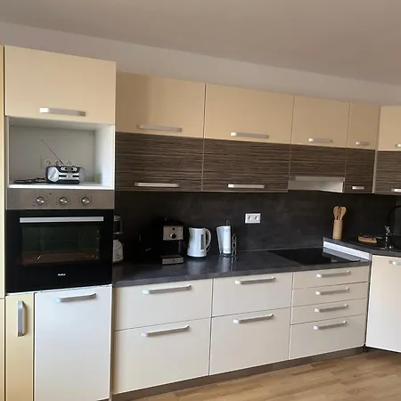 Privat Nikodem Veľký Slavkov